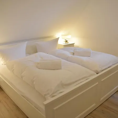 Kaept'n-christiansen-strasse 25, Whg.6 *