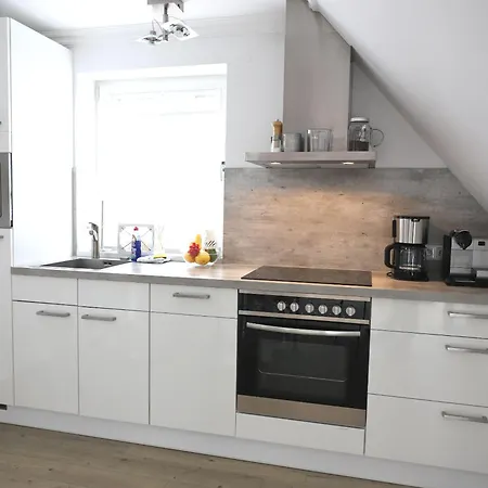 Kaept'n-christiansen-strasse 25, Whg.6 *